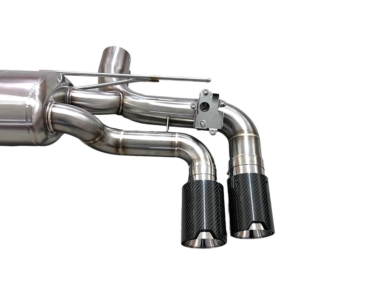 MAD - Axleback Exhaust for BMW G30 540i