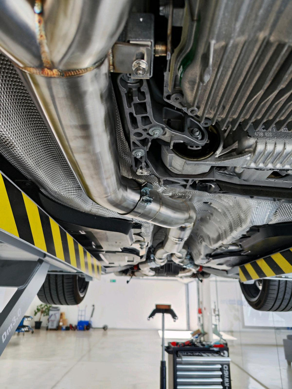 MAD - S58 Resonated Single Midpipe for BMW M3 / M4